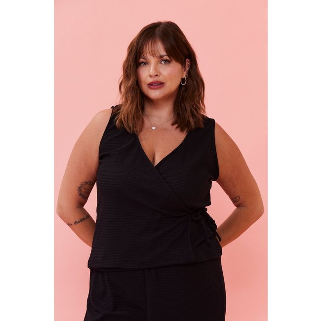 Blusa In Love Hellen Preto