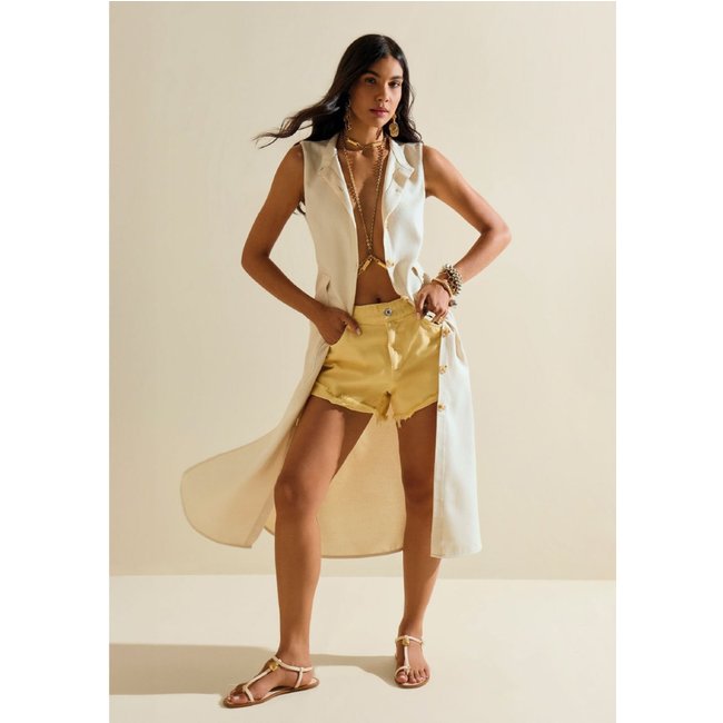 Shorts Morena Rosa Amplo Média Amarelo