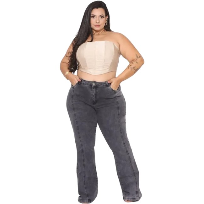 Calça Flare Cinza com Nervura Plus Size