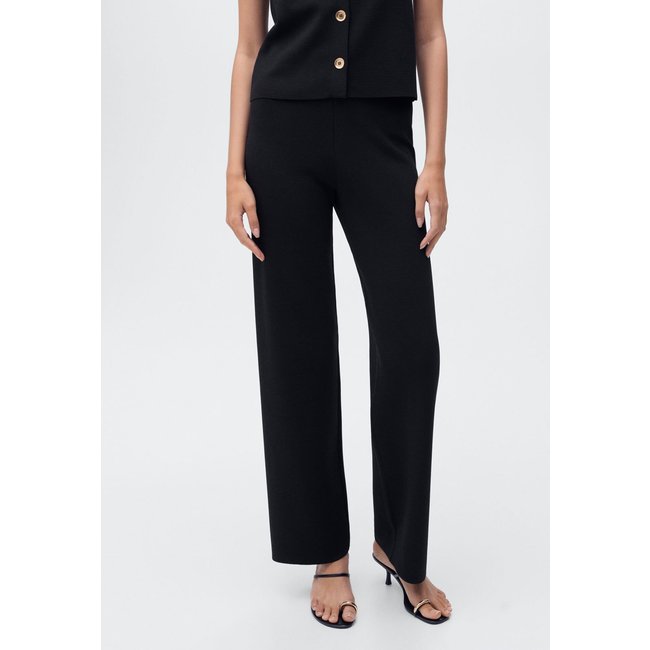Calça Feminina Mango Reta Preta