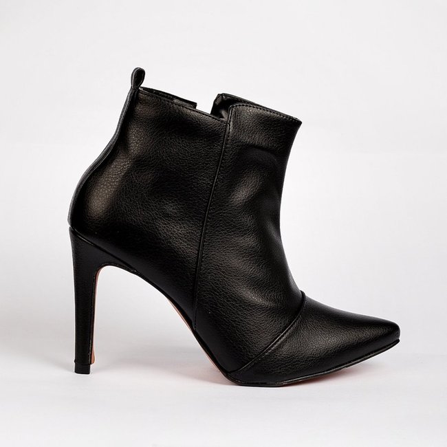 Bota Barbara Salto Fino Cano Baixo