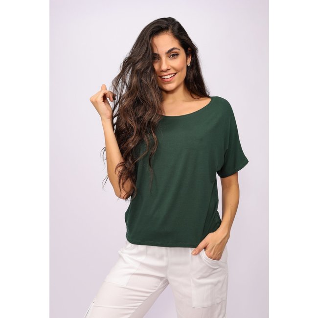 Blusa Morcego Amazonia Vital Malha Gola Canoa Manga Curta Verde Musgo