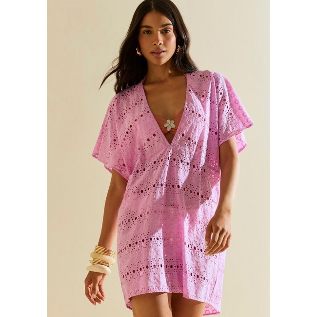 Vestido Morena Rosa Solto Decote V Manga Curta Curto Rosa