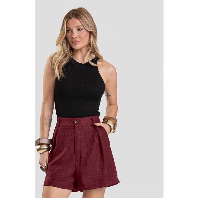 Shorts Feminino em Tecido Dianna Vermelho