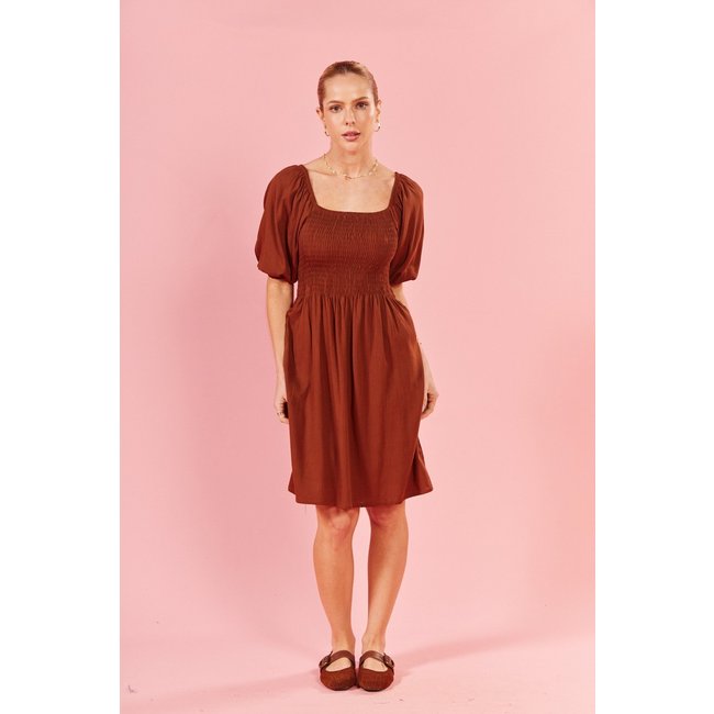 Vestido In Love Curto Gabriele Marrom