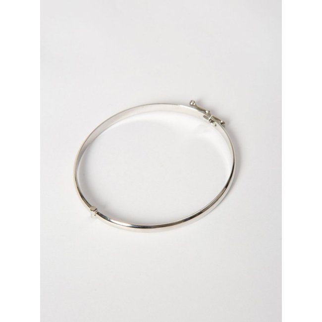 Bracelete Liso em Banho de Ródio Branco Dinamarca