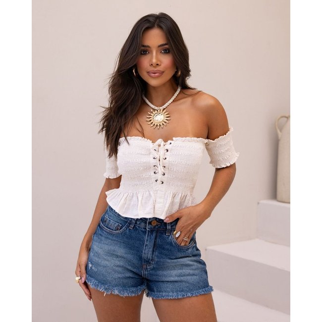 Shorts Jeans Feminino Boy Rasgado com Barra Desfiada 00233 Sky Escuro Consciência