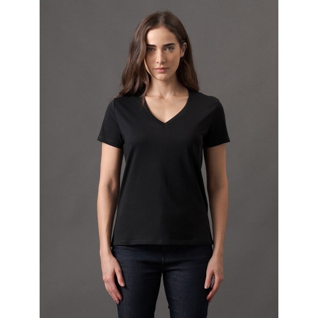 Camiseta Feminina Estampa Lateral Gola v Calvin Klein Jeans - Preto Calvin Klein Jeans