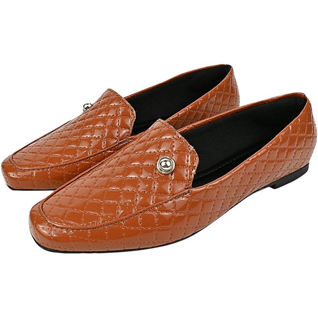 Sapato Feminino Mocassim CM Calçados Bico Quadrado Confort Matelasse Verniz Caramelo
