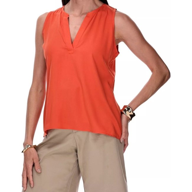 Regata Feminina com Decote em V Vermelho