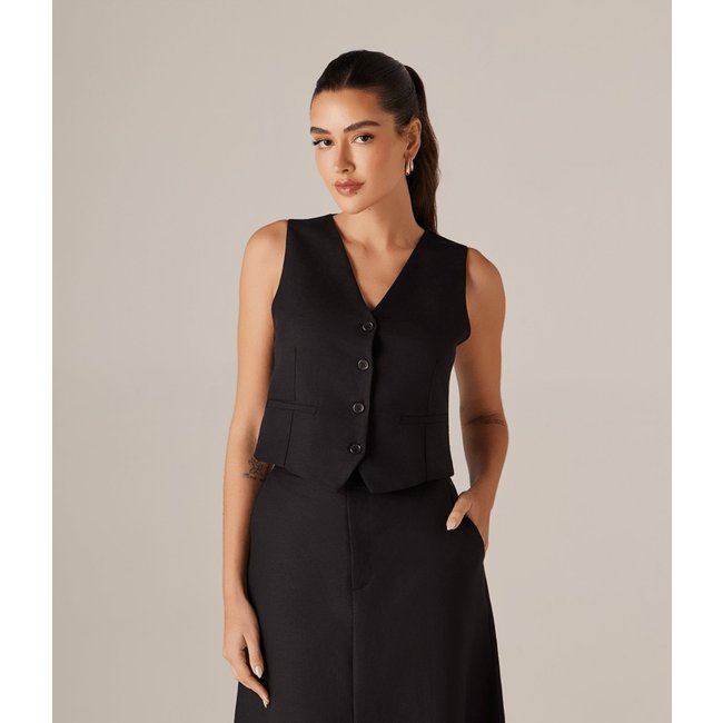 Colete Com Recorte E Botao Frente Feminino Preto