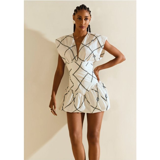 Vestido Morena Rosa Ajustado Decote V Sem Manga Curto Off Off-white