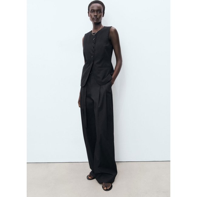 Colete Mango Slim Greta Preto