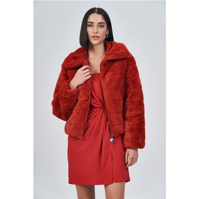 Jaqueta Plush Feminina Acostamento