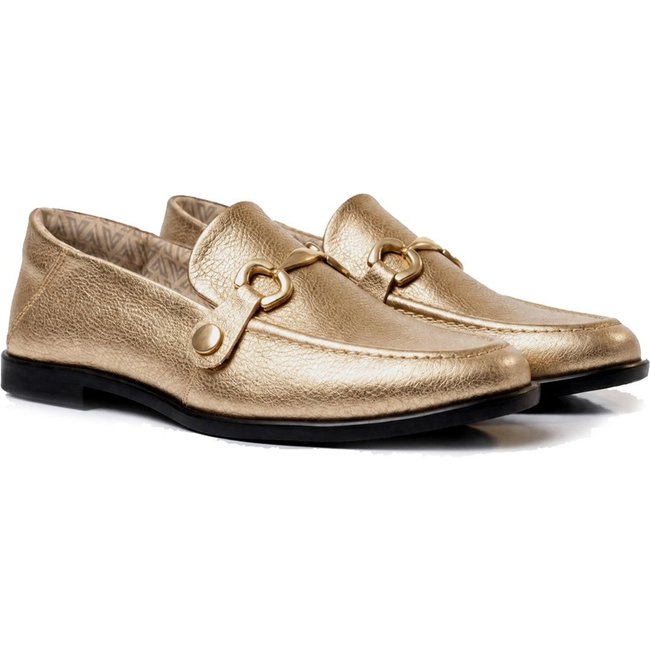 Mocassim Feminino Vittal Mara em Couro Legítimo Dourado Ouro com 2 Fivelas Removíveis Detalhe Metalico Leve Macio Elegante