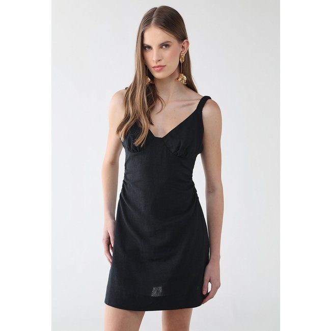 Vestido Feminino FARM Decote V Alças Largas Preto