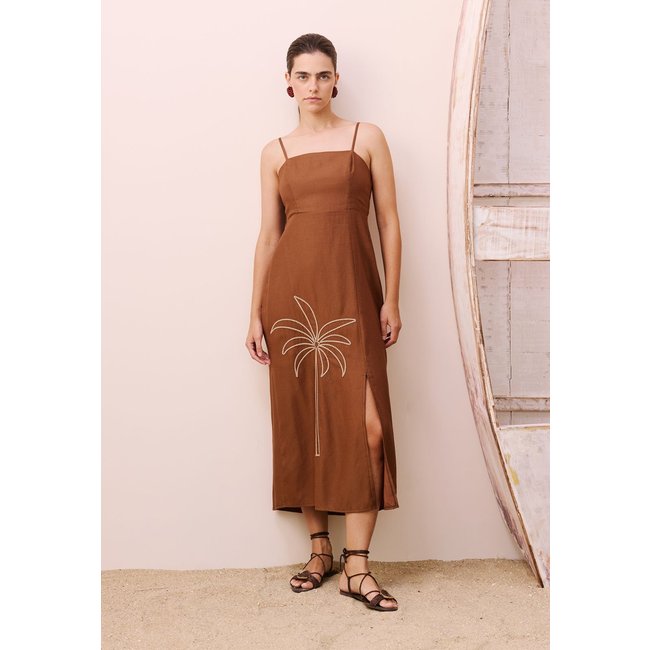 Vestido Midi Bordado Coqueiro