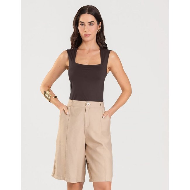 Blusa Feminina Com Decote Quadrado Dianna Marrom