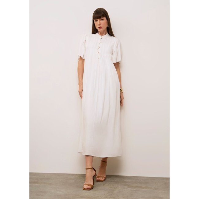 Vestido Iódice Solto Gola Padre Manga Curta Midi Off-white