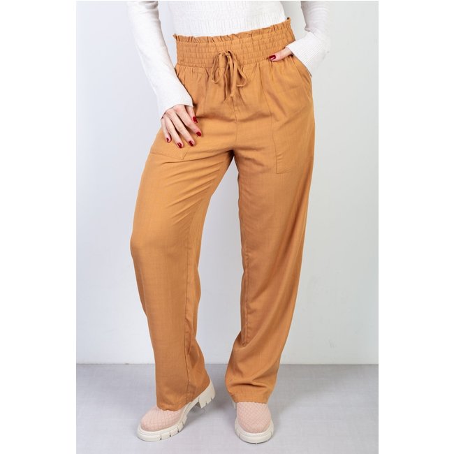 Calça Enluaze Reta Viscose Elástico E Bolsos 70838 - Caramelo