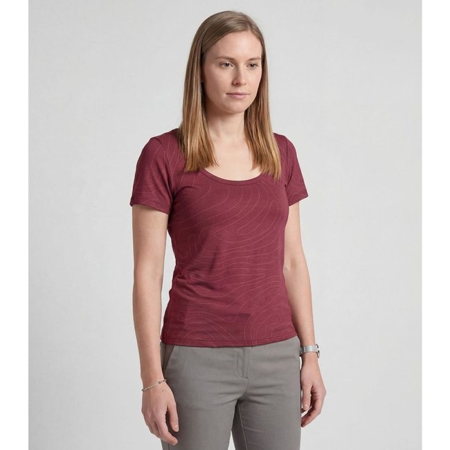 Blusa Feminina em Malha Visco Infinita Cor Vermelho