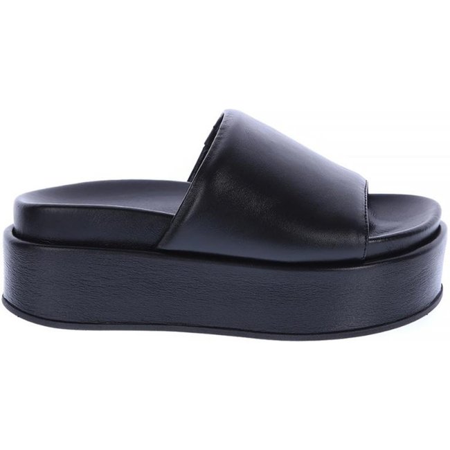 Luma - Flat Tamanco Couro Legítimo Preto Preto