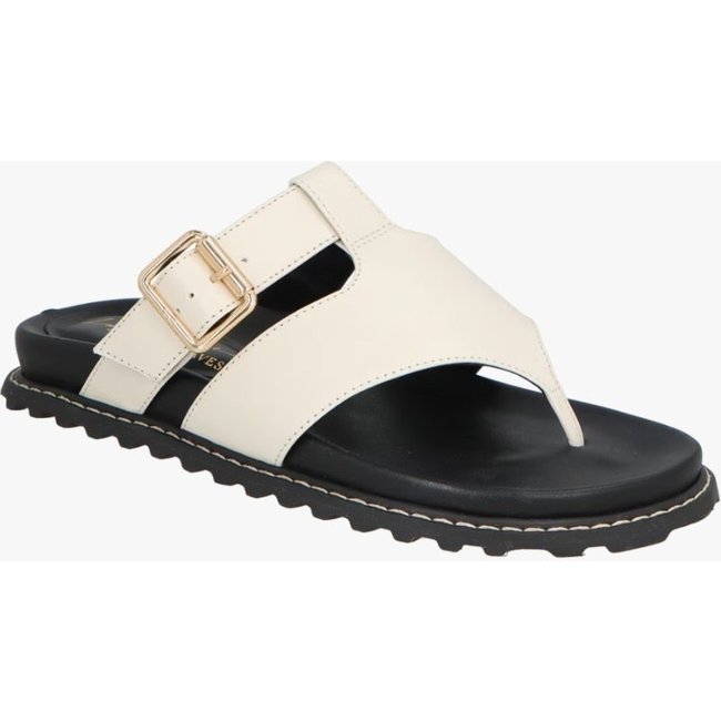 Papete Luiza Barcelos de Dedo em Couro Off White com Fivela
