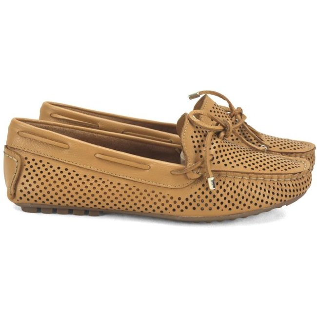 Mocassim em couro furadinho caramelo Incolor