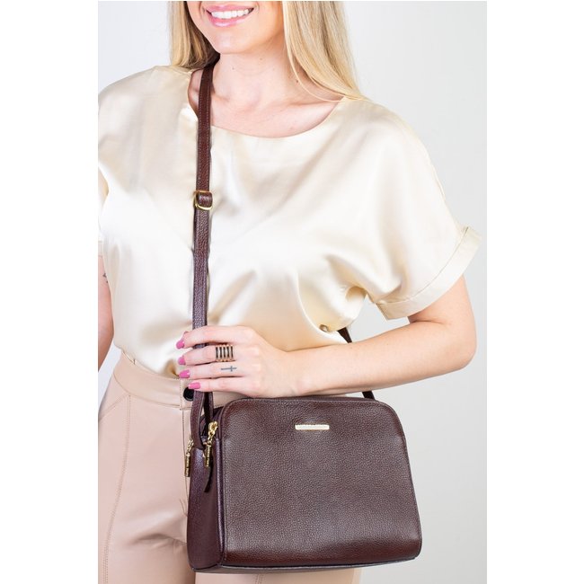 Bolsa transversal feminina de couro liso Paola - Café