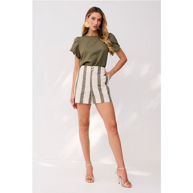 Short Listrado Com Bolsos Faca Verde Algas Charry