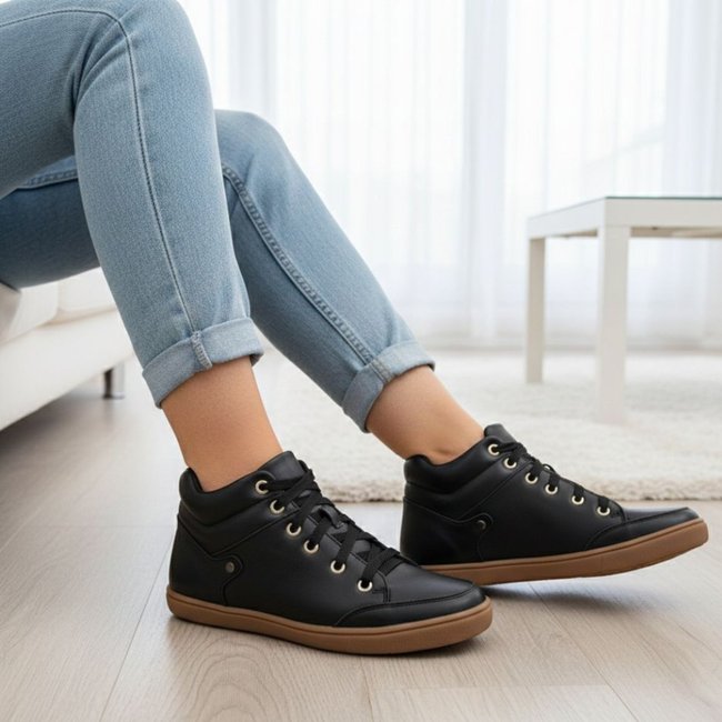 Bota Botinha Feminina Preta Sem Salto Comfort