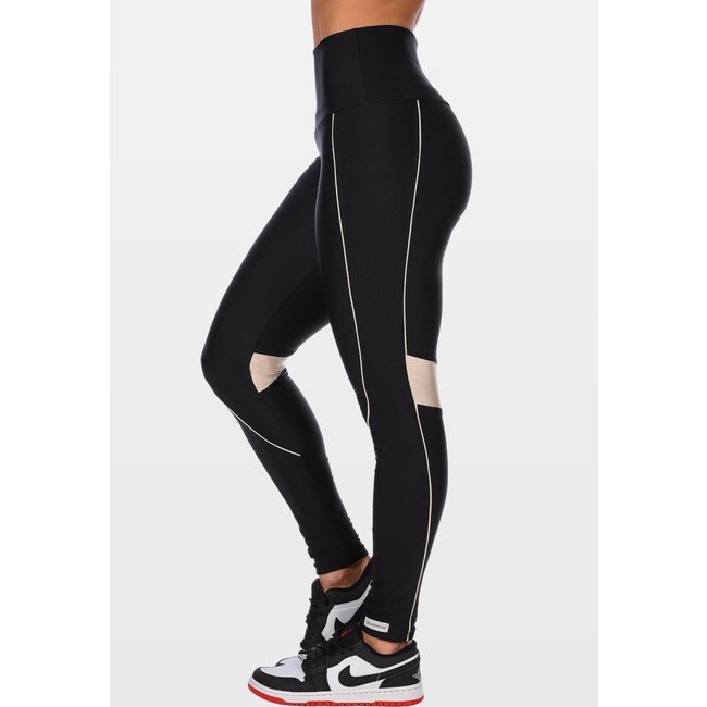 Calça Legging Fitness Cirrê Summer Soul Cós Alto Com Recorte e Friso Preta