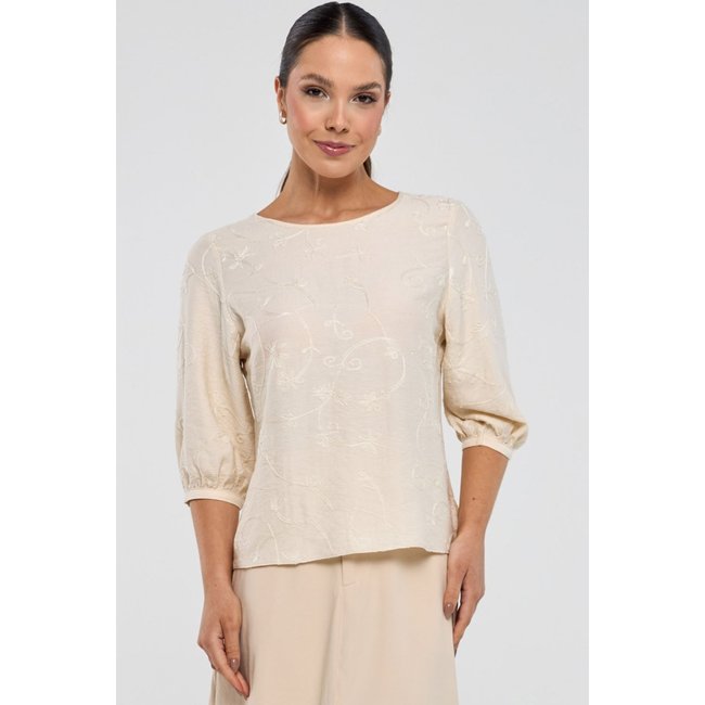 Blusa PKS Em Viscose Bordada Off White