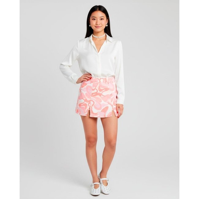 Shorts Saia com Abertura Frontal Na Barra 22419 Estampado Rosa Consciência