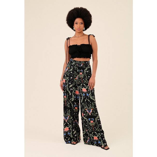 Calça Pantalona Pop Me Em Viscose Estampada Tucano Tropical Preto