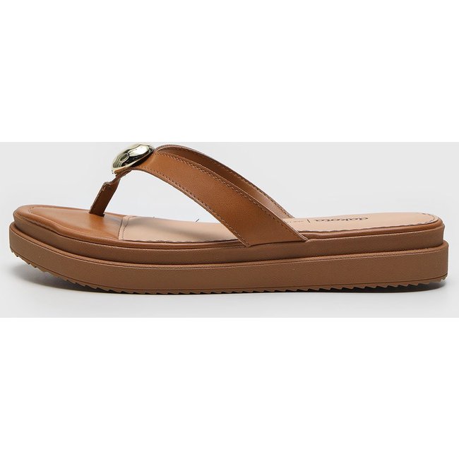 Rasteira Flat Dakota Aberta Caramelo
