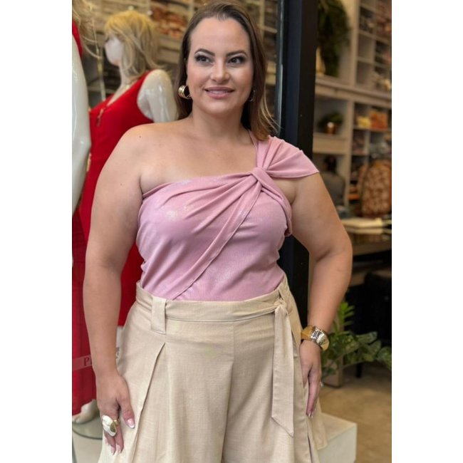Cropped Plus Size Um Ombro Só Rosa