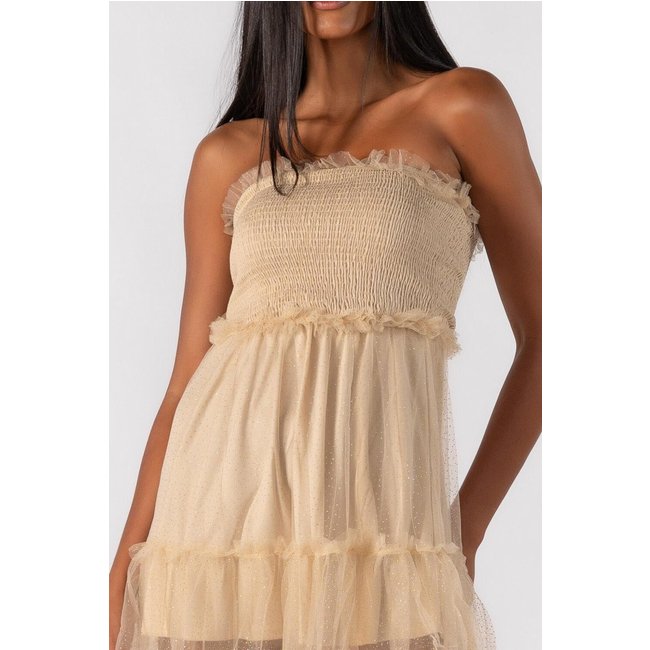 Vestido tomara que caia com tule Bege