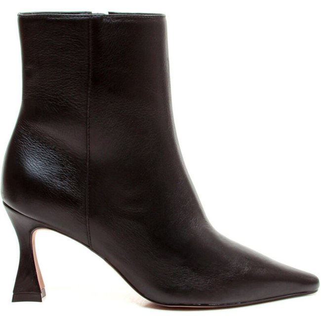 Bota Couro Preto Cano Curto Cecconello 2632004-4