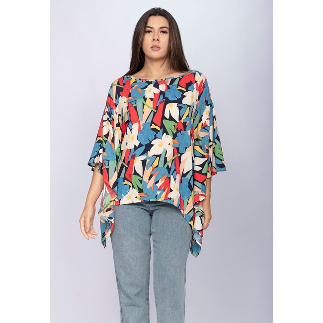 Blusa Poncho Baguari Amplo Amazonia Vital Estampa Floresce