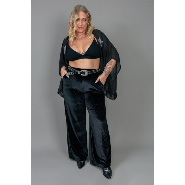 Calça Pantalona Veludo Molhado Preto marinaegabriella