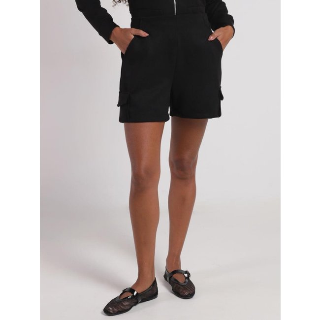 Short Bolso Cargo Autentique Feminino PRETO