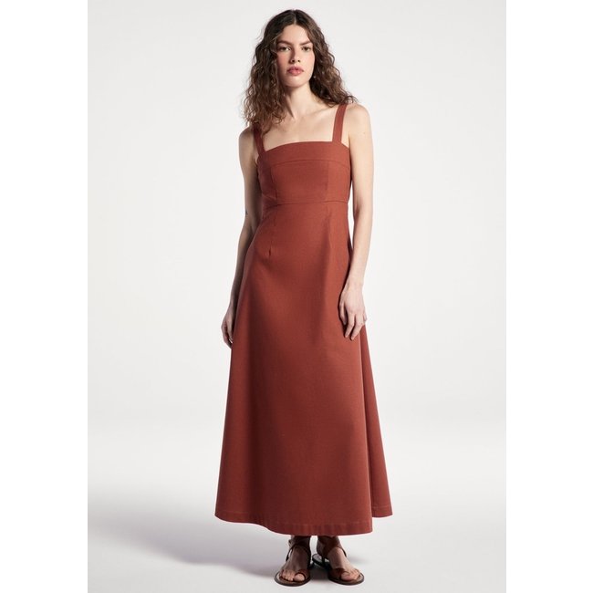 Vestido Midi Evasê Alças Médias Rústico Com Linho Hering