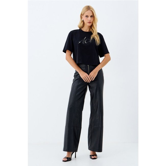 T-Shirt Cropped Bordado com Pedraria ACT Feminino