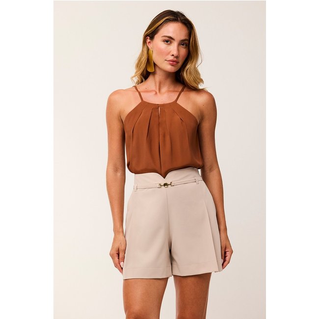 Blusa De Alças Lisa Com Cava Americana Marrom Sândalo Charry