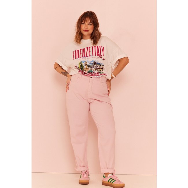 Calça In Love Mom Jeans Gisela Rosa Claro