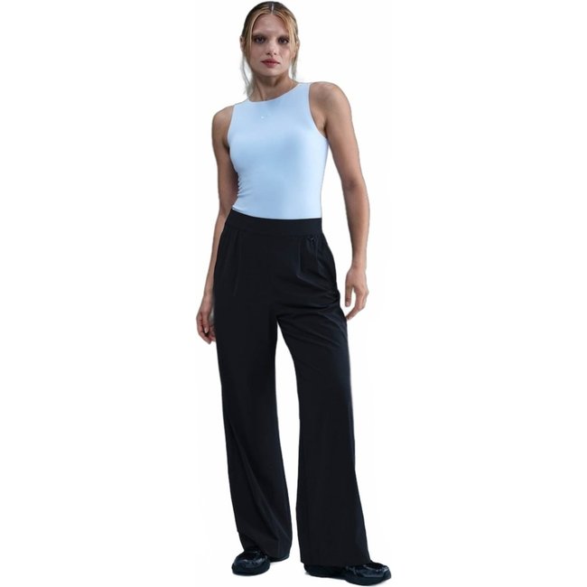 Body Nike Dri-FIT Feminino