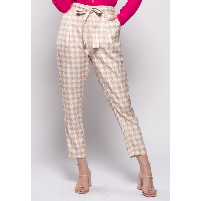Calça Bisô Clochard/Cenoura Estampada Bege - Bege