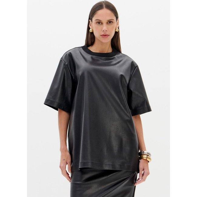 Blusa Descolada De Mangas Curtas Lança Perfume