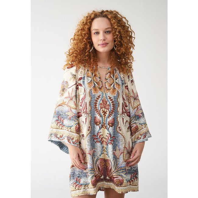 Vestido FARM Curto Vitral do Mar Bege